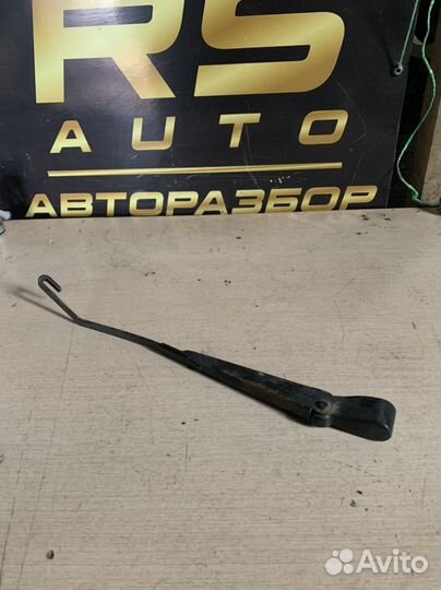 Поводок заднего дворника Hyundai atos