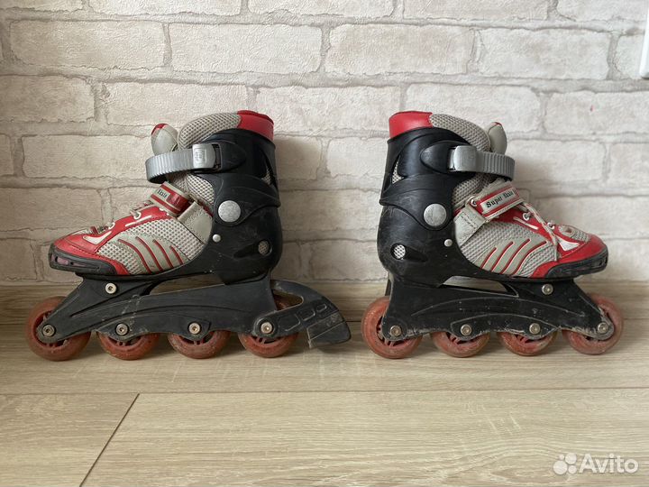 Роликовые коньки