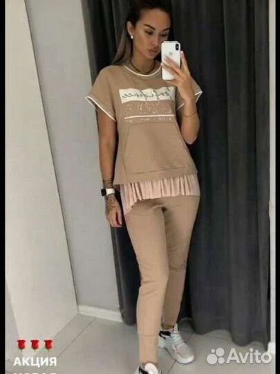 Спортивный костюм женский 44-46 новый