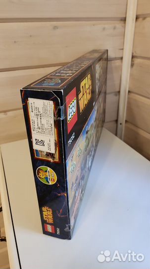 Lego 75052 Star Wars Кантина Мос Айсли