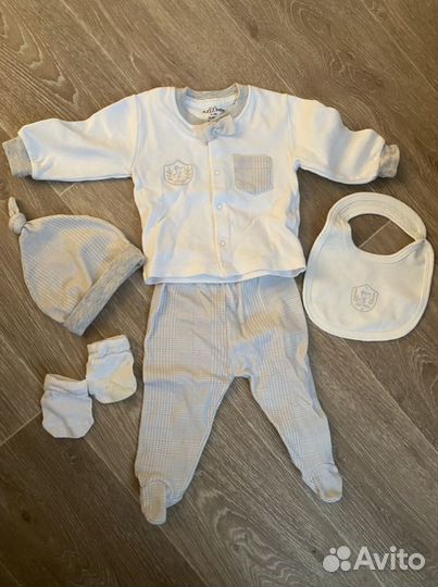 Комплект на выписку