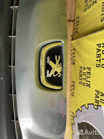 Бампер передний Peugeot 207