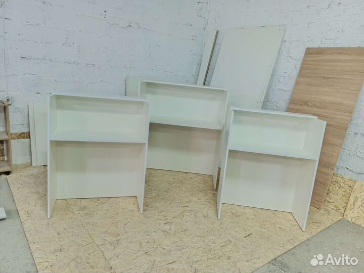 Стойка ресепшен