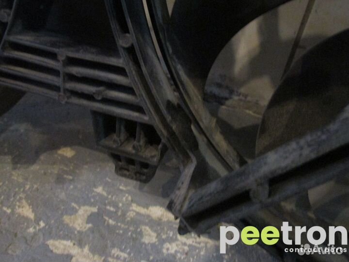 Б/У Б/У Диффузор радиатора б/у В сборе