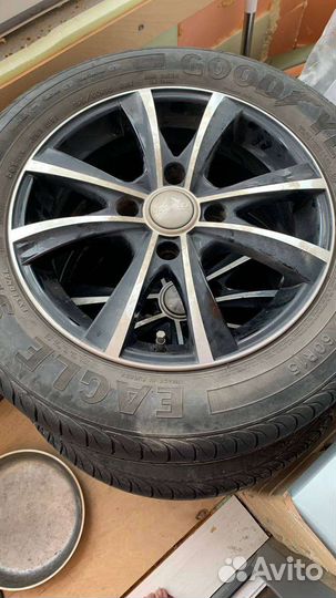 Колеса в сборе r15 летние