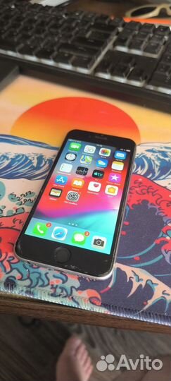 iPhone 6S, 16 ГБ