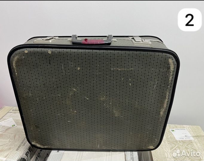 Чемоданы времен СССР