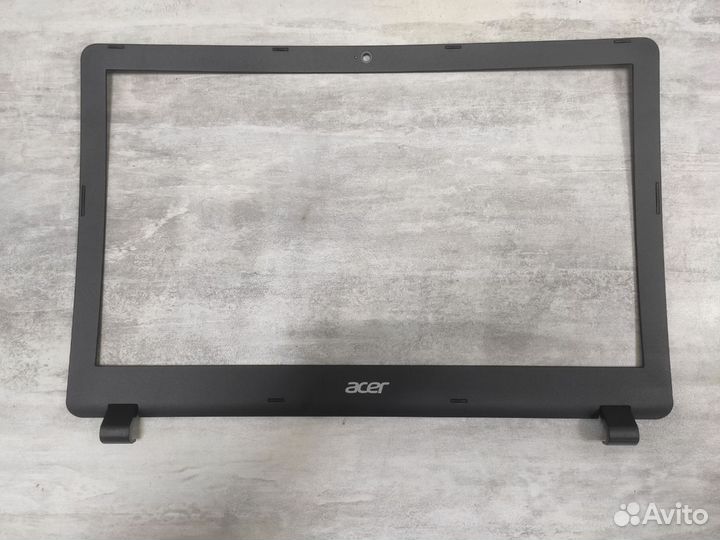 Рамка матрицы для ноутбука Acer Aspire ES1-523