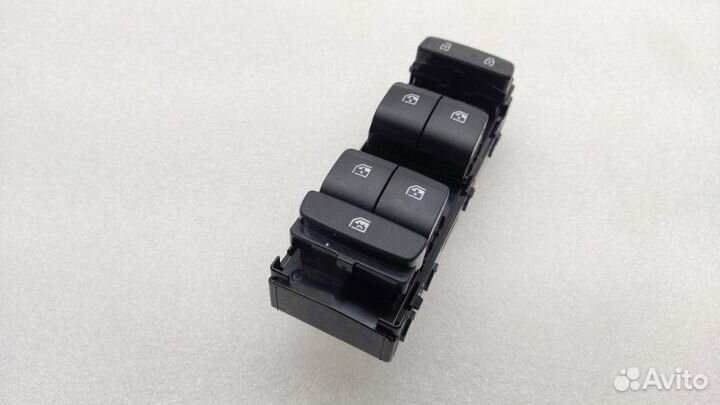 Блок управления стеклоподъемниками Hyundai Tucson