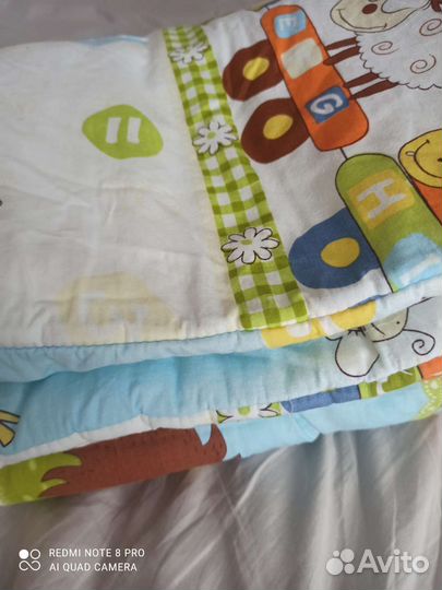 Бортики, постельное бельё, плед в кроватку