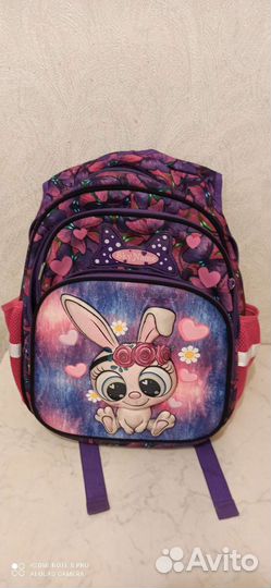 Школьный рюкзак