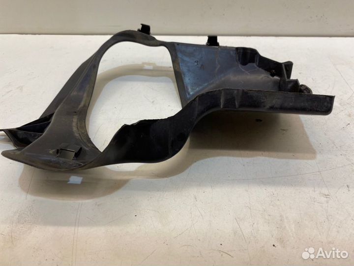 Защита двигателя правая Audi A6 C6 2.0 2008