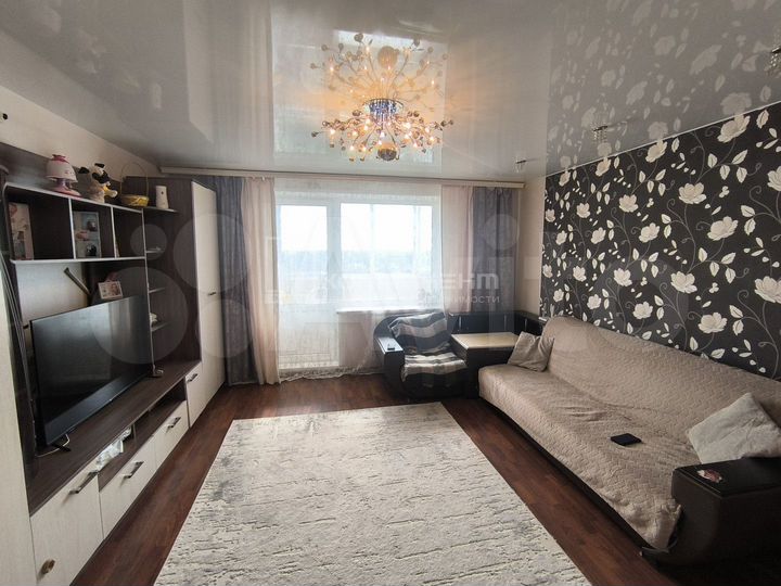 3-к. квартира, 73 м², 9/9 эт.