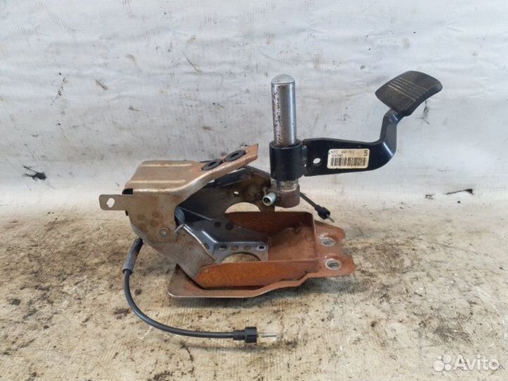 Педаль тормоза Nissan Murano Z50 VQ35DE 2003