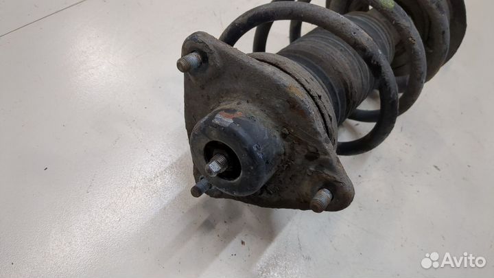 Амортизатор подвески киа Sportage, 2011