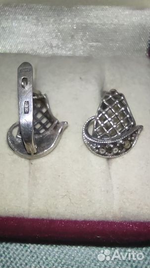 Комплект кольцо и серьги в форме шара