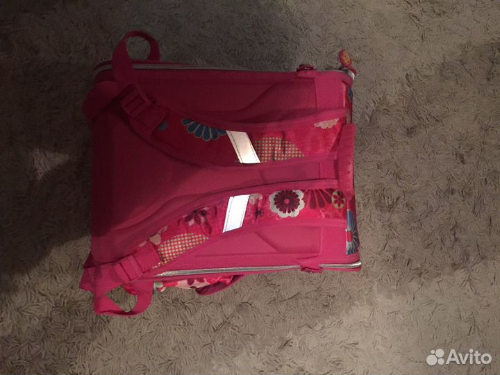 Рюкзак школьный