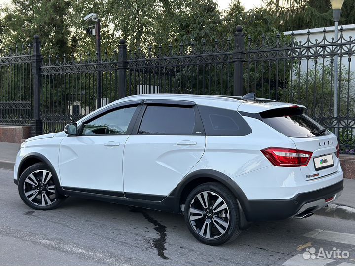 LADA Vesta Cross 1.6 МТ, 2021, 23 700 км