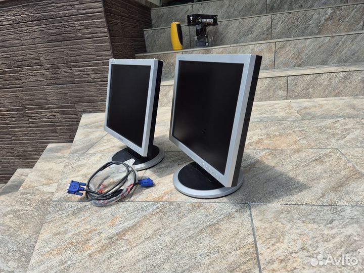 Мониторы Samsung Sync Master 540N