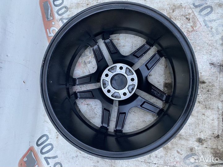 Mersedes-Benz Диск r18