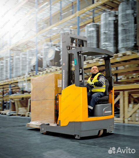 Водитель ричтрака 2/2 ночь