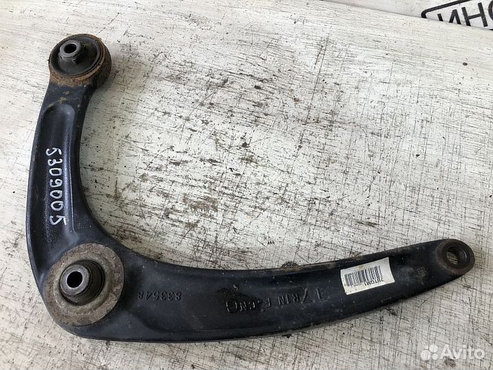 Рычаг передний нижний Peugeot 408 Пежо