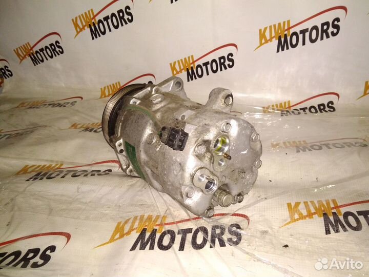 Компрессор кондиционера Volkswagen Golf 4