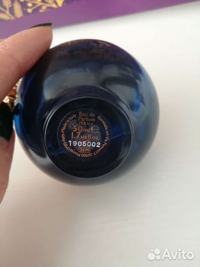 Парфюмированная вода versace