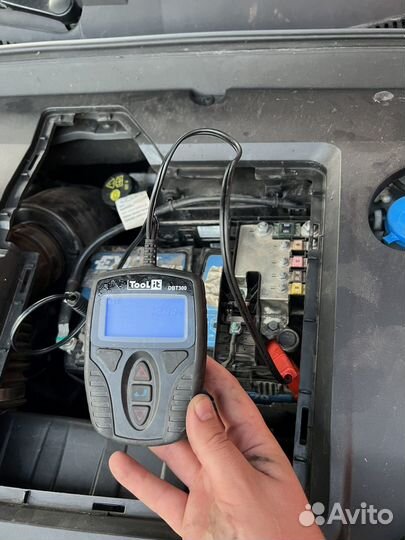 Тестер для аккумуляторов GYS DBT300 024175