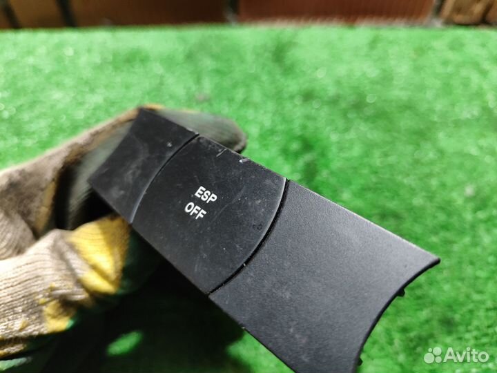 Кнопка ESP Volkswagen Touareg 7L