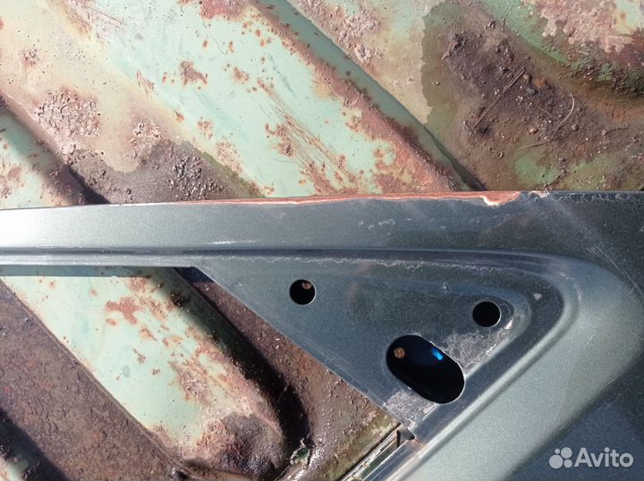 Дверь передняя правая Фольксваген гольф-2