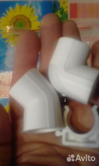 Пластиковые трубки уголки