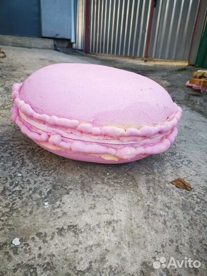 Макарун из пенопласта, декор