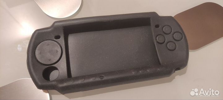 Запчасти, аксессуары для sony PSP и PS Vita