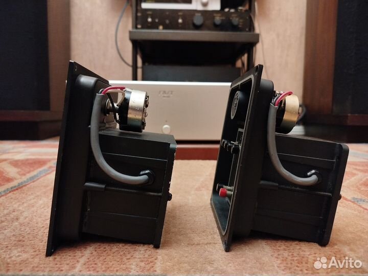 JBL N8000 кроссоверы