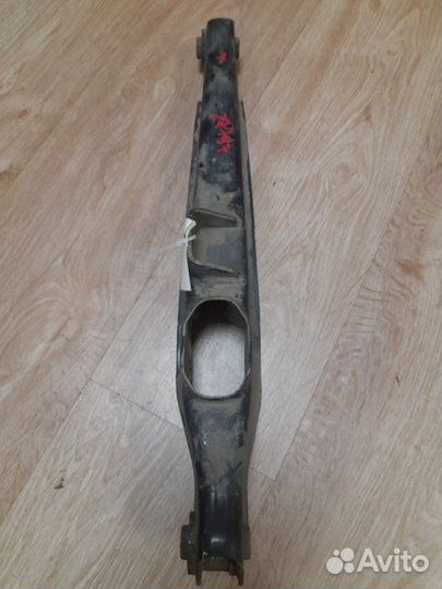 Рычаг поперечный задний Mitsubishi Outlander Xl