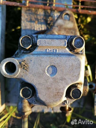 Насос гур Mazda 323 BA