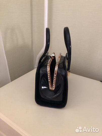 Сумка женская черная лаковая