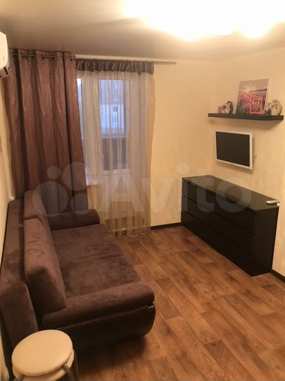 2-к. квартира, 47 м², 4/15 эт.