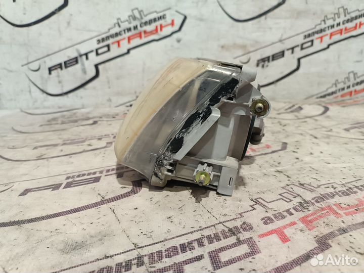 Фара toyota mark II GX100 GX105 JZX100 JZX101 JZX105 LX100 22251 галоген левая 8115022760 S3701Z