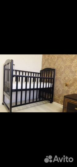 Детская кроватка
