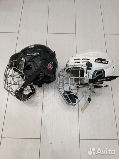 Хоккейный шлем