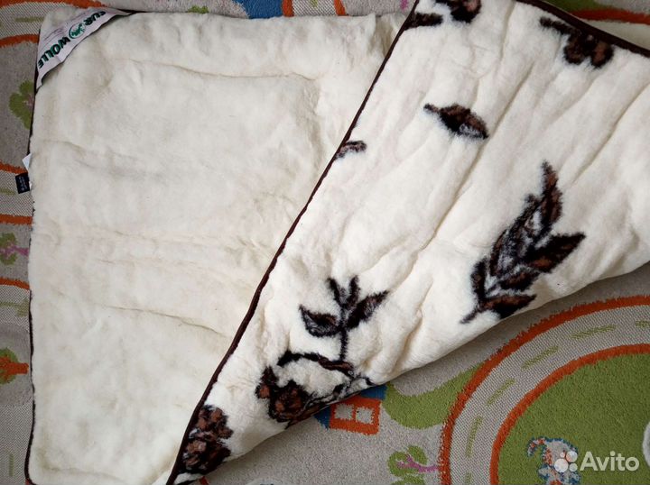 Детское одеяло из шерсти