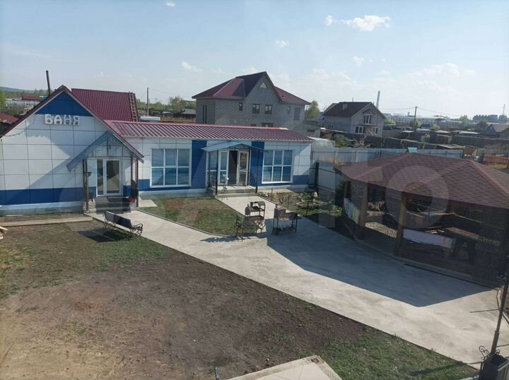 Дом 100 м² на участке 10,5 сот.