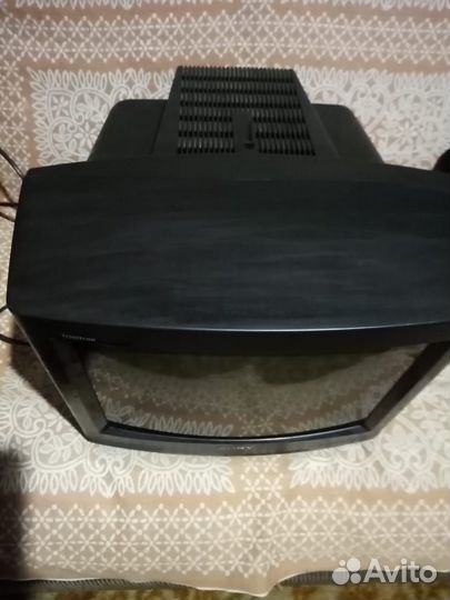 Продам телевизор бу