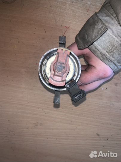 Трамблёр audi 100 C4 1991-1994 5 цилиндров