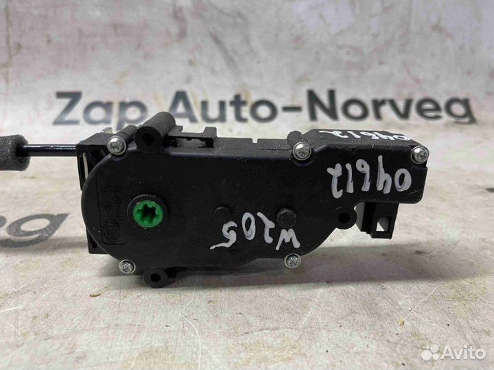 Механизм подъема крышки багажника Mercedes-Benz