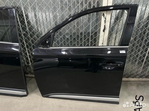 Дверь передняя левая Митсубиси Аутлендер 3 GF