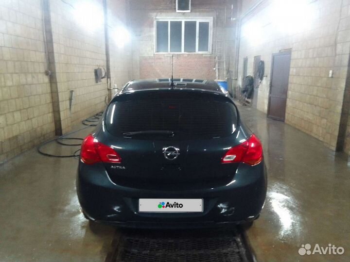 Opel Astra 1.4 МТ, 2012, 113 500 км