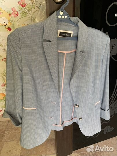 Брючный костюм женский 46